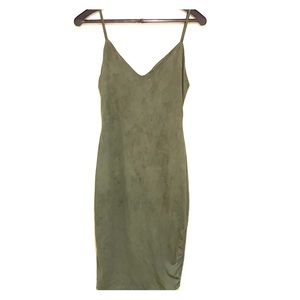 ✨SMALL Olive green dress ✨ BRAND NEW ✨